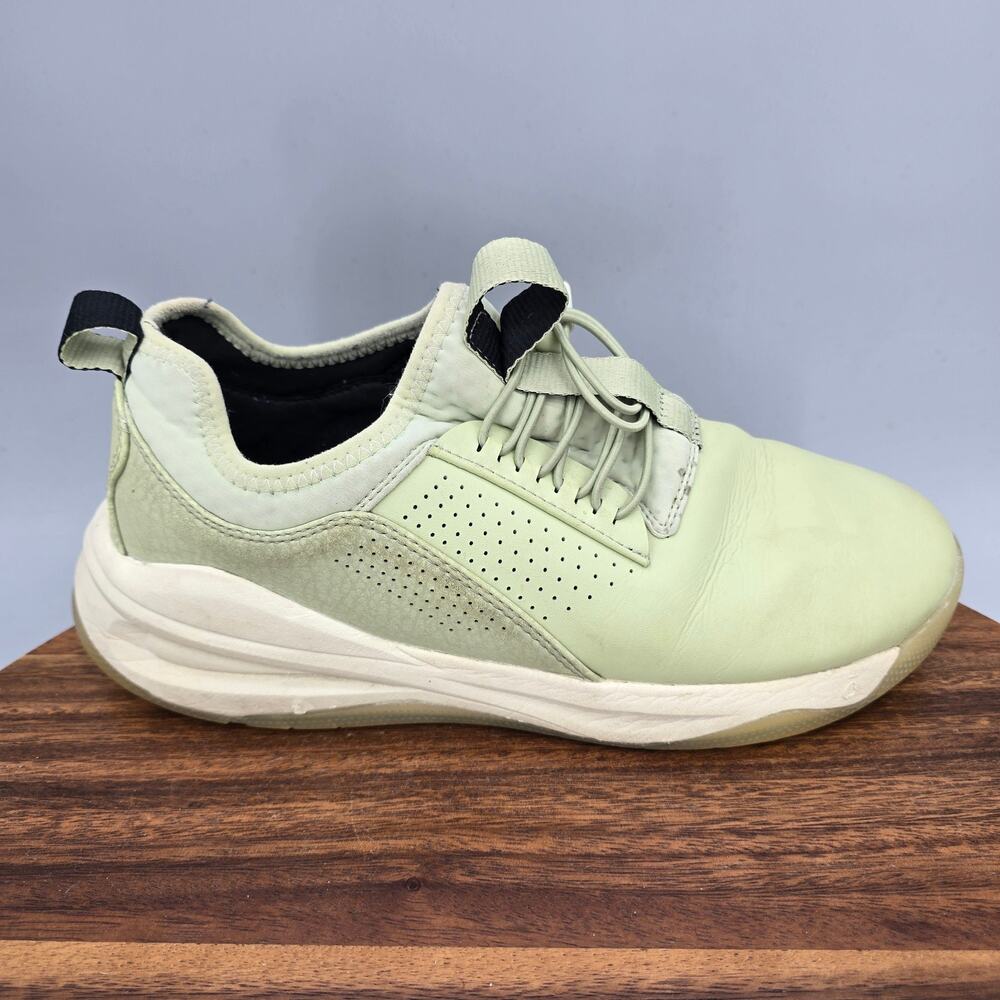 Clove Shoes Womens 8 Sage Green Drawstring Low Top Professional Nursing Sneakers